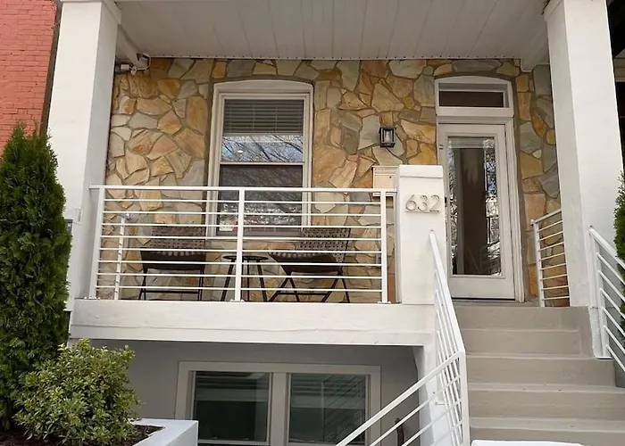 Modern 4Br Columbia Heights Gem Walk 2 Metro & Shops